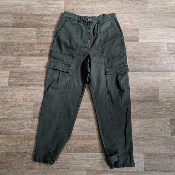 NWT H&M Utility Cargo Army Olive Green High Waisted Pant Size 6 - Picture 1 of 8